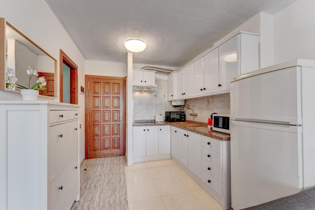 Torres Del Sol Beach Front Apartment Ph06 Los Cristianos  Εξωτερικό φωτογραφία